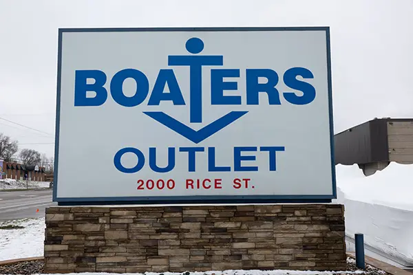 boaters outlet sign boaters outlet sign